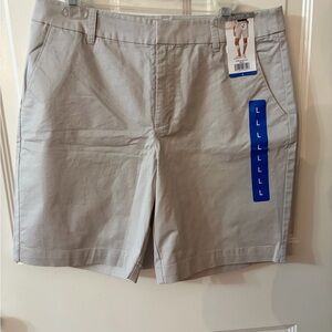 Matty M Women's Light Tan Bermudas